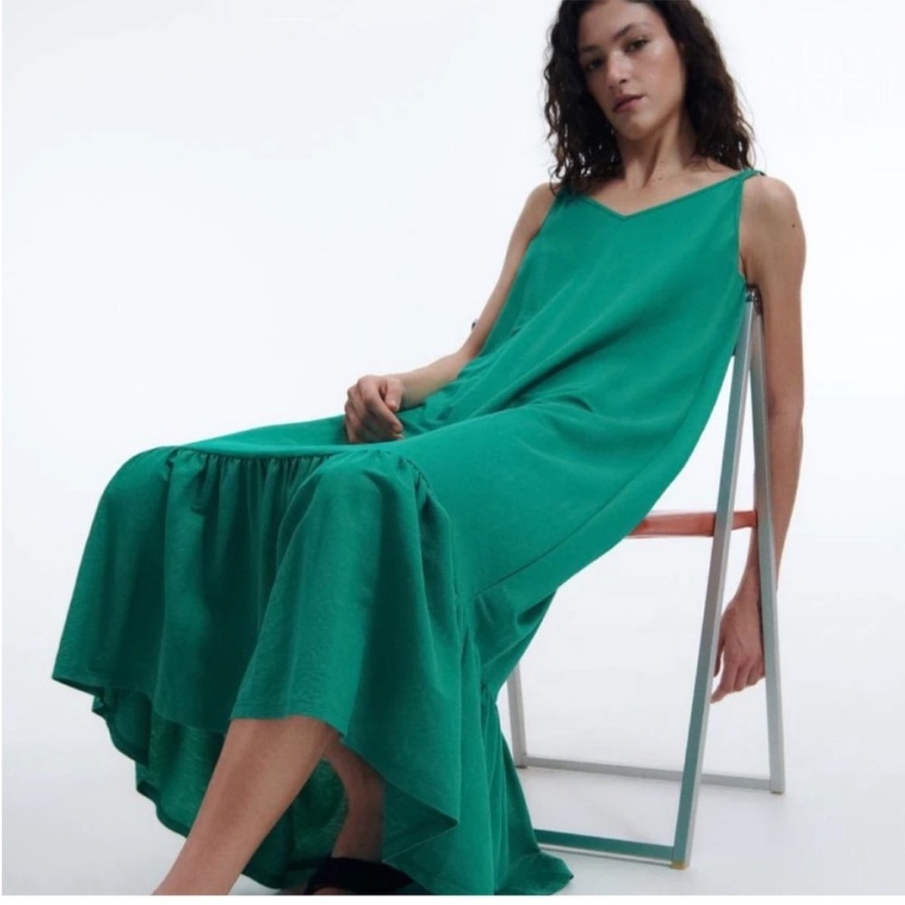 J. Crew Vibrant Green Maxi Slip Dress With Ruffle Hem V Neck Size L